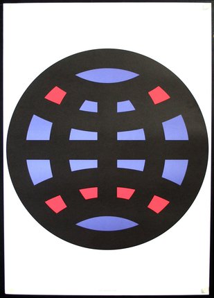 a black and red circle with a black border