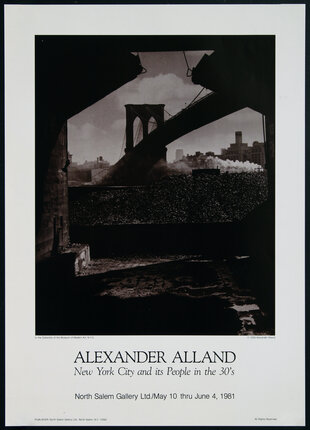 photo of the Brooklyn Bridge